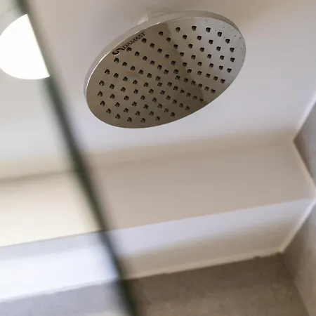 Апартаменты New Luxury In The Historic Center Лимасол