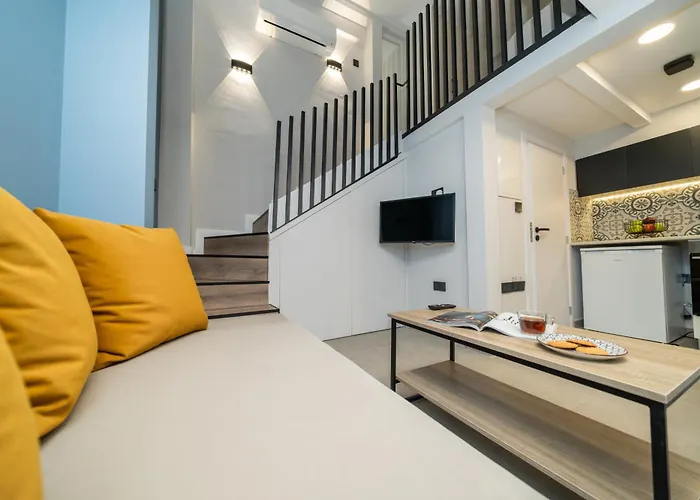 New Luxury In The Historic Center Apartament Limassol